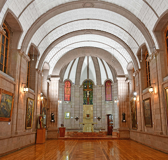 sala-capilla-interior.png